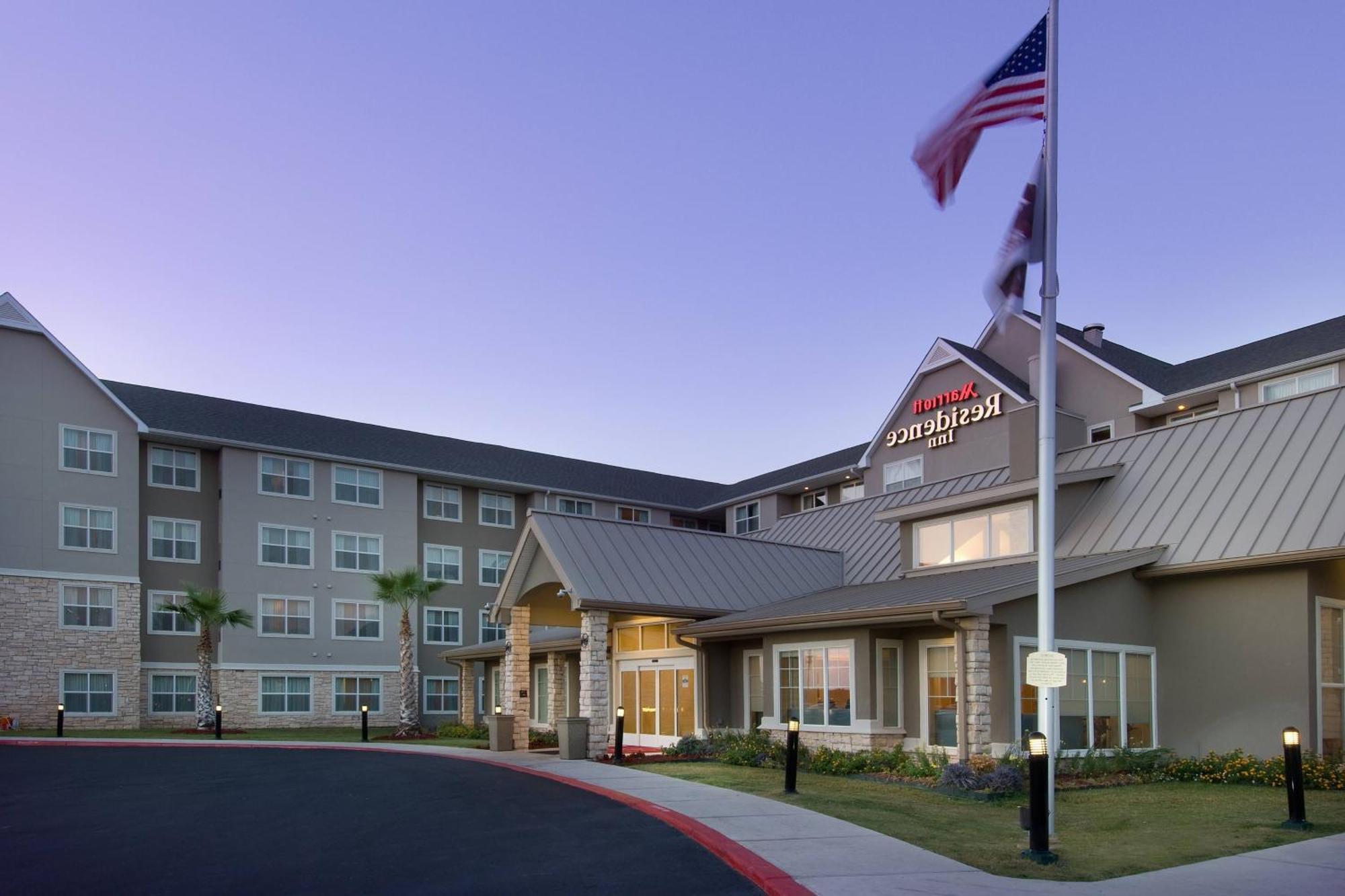 Residence Inn By Marriott San Antonio Seaworld / Lackland Exteriör bild