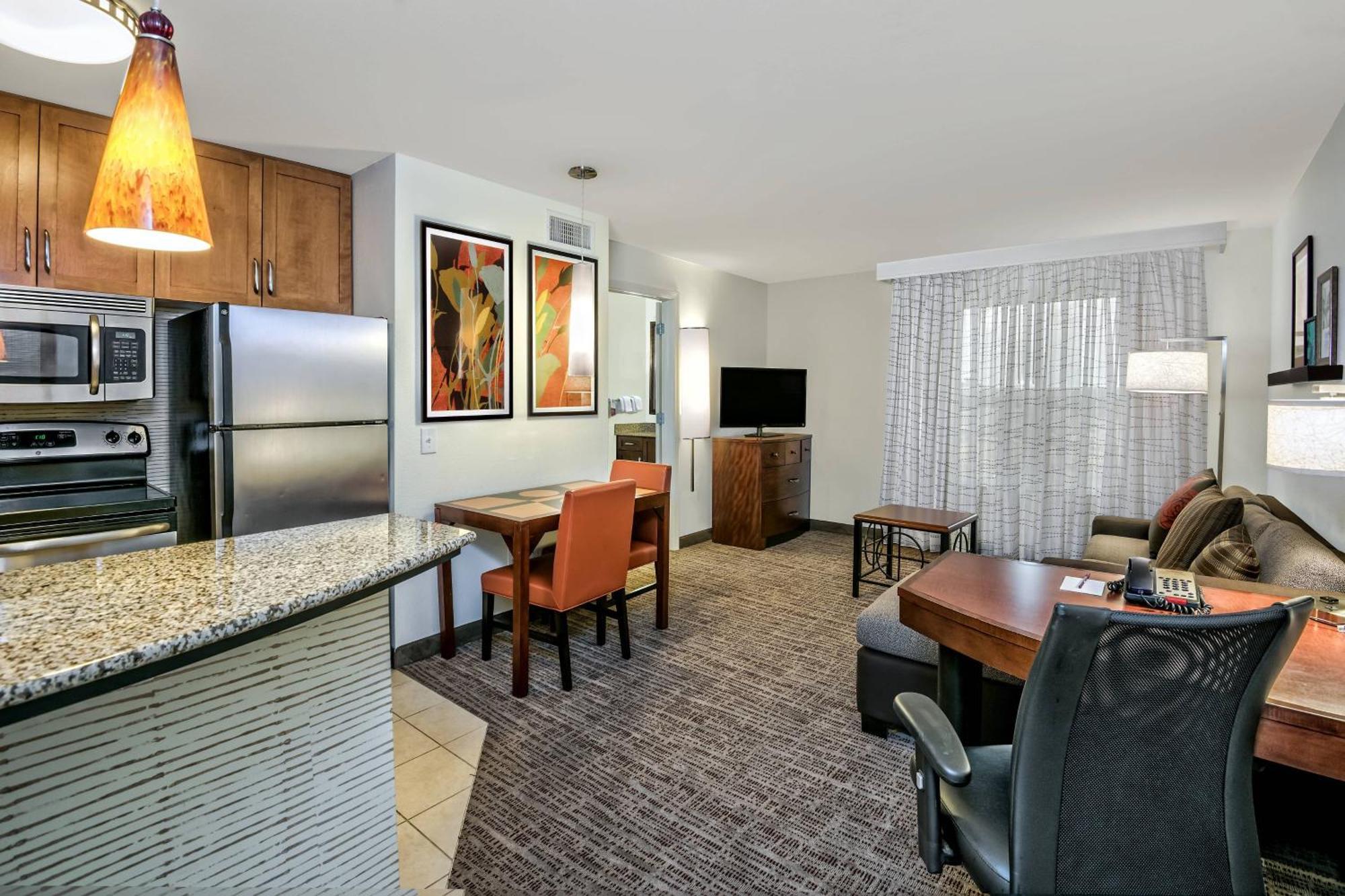 Residence Inn By Marriott San Antonio Seaworld / Lackland Exteriör bild